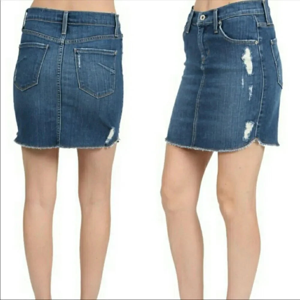 James Jeans Daisy Distressed Cut Off Jean Skirt Size 29‎